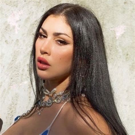 queenie sateen boob|Queenie Sateen Nude XXX Pics .
